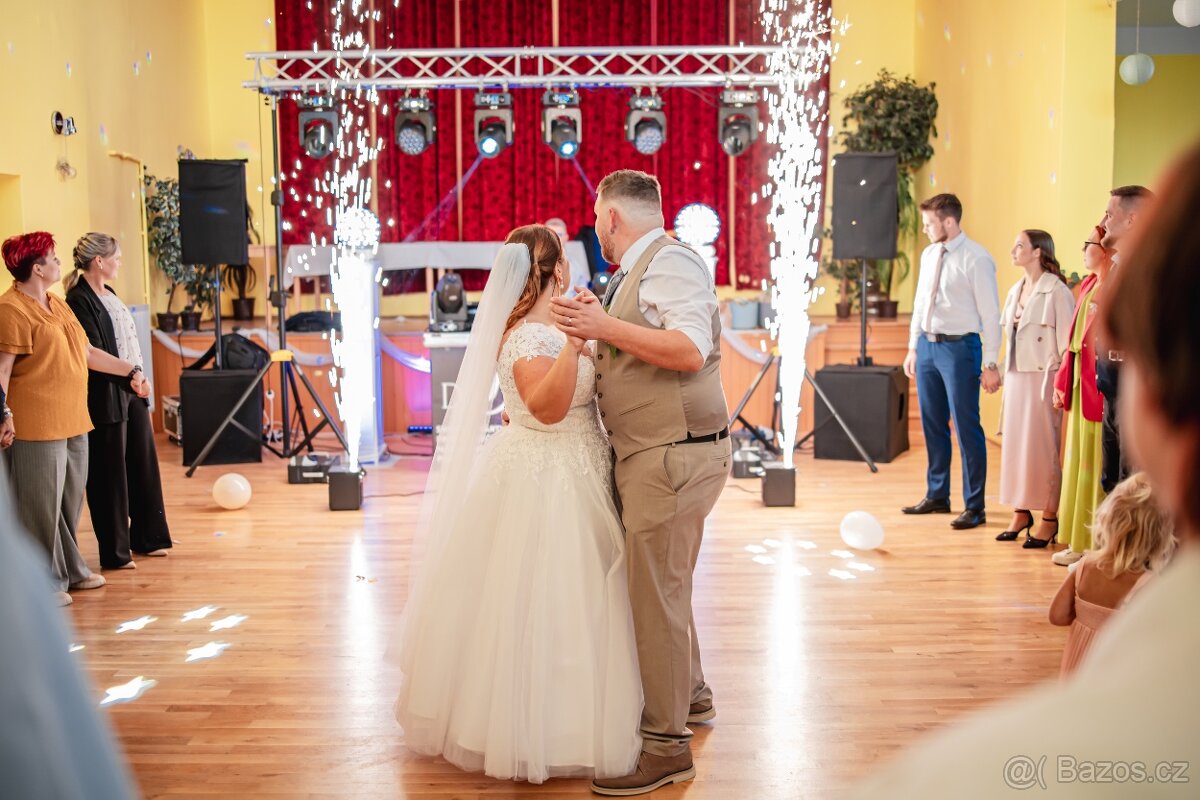 🔥 PRODÁM – 2× Studené jiskry + kvalitní flight case 🔥 - 5