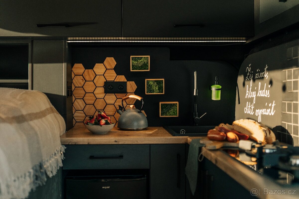 Pronájem obytné dodávky - 5