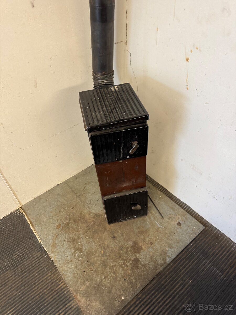 Pronájem garáže - Semily - Cihlářská ul. - 5