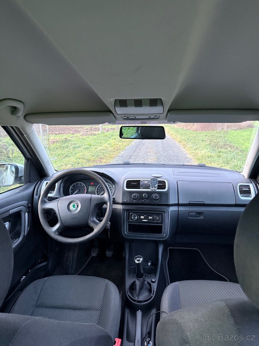 Škoda Roomster Scout 1.4 16V - 5