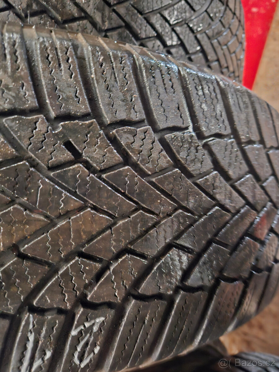 215/60r17 96H Bridgestone - 5