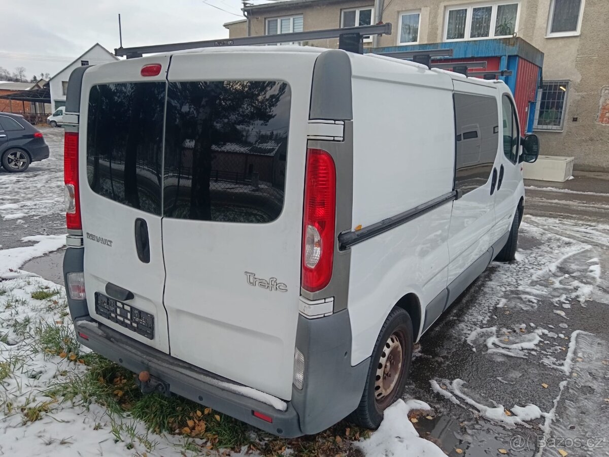 Renault Trafic L2H1 2.0 dCi -115 - 5