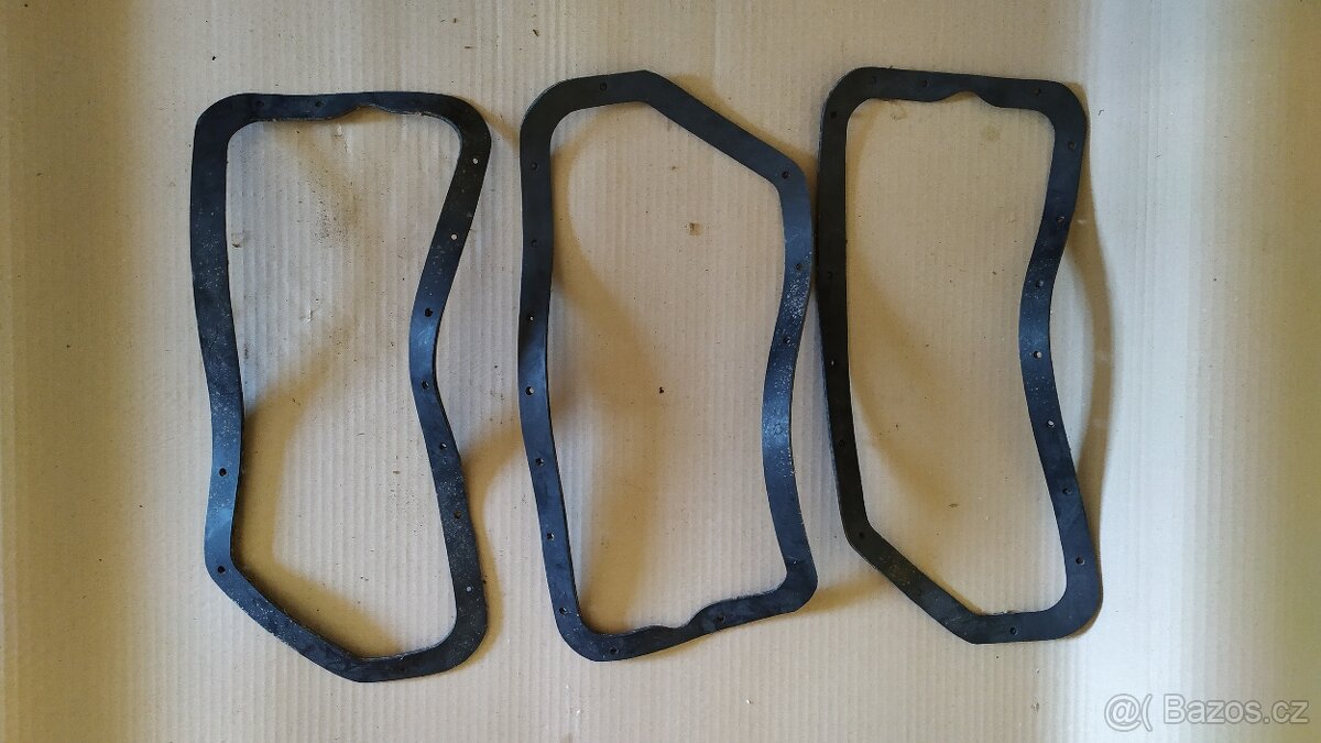 Škoda 100L náhradní díly - 5