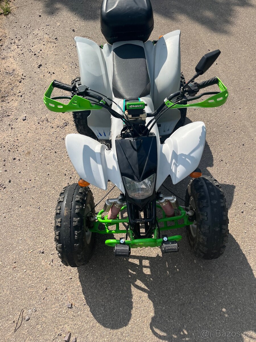 Bashan 200