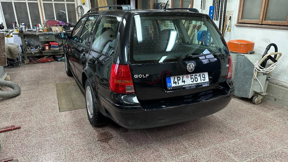 VW Golf 4 Variant 1.6 SR r.v. 2000 - 5