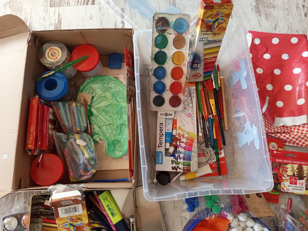 Věci do výtvarné výchovy - 5