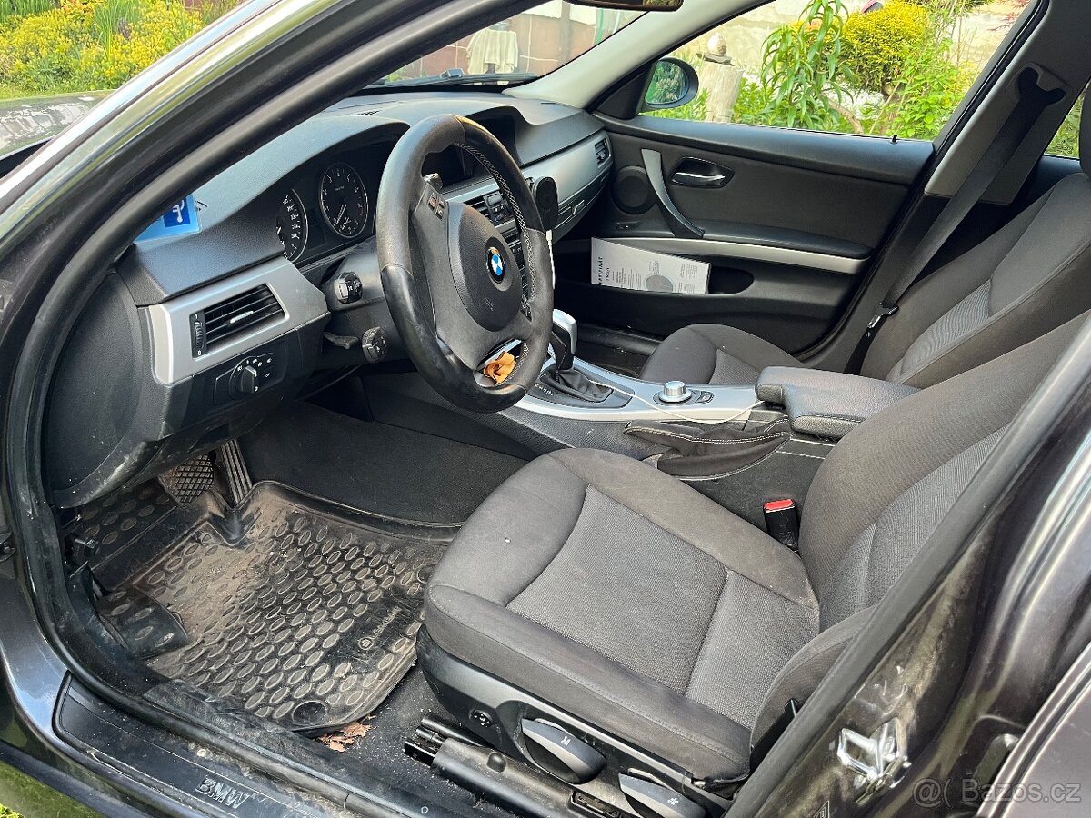 BMW e90 325i 160kw Mpaket AUTOMAT - 5