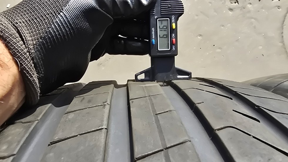 Letní pneu 265/40/21 Pirelli - 5