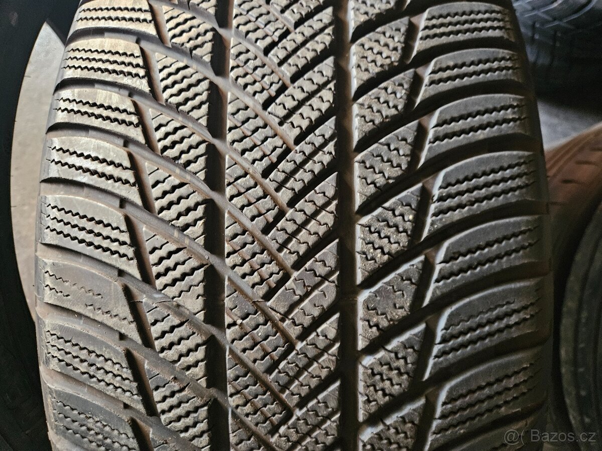285/45R21 113 V XL Bridgestone Blizzak LM-001 RFT - 5