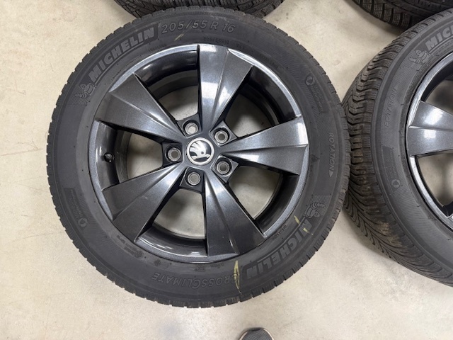 Alu kola celoroční r16 - 5