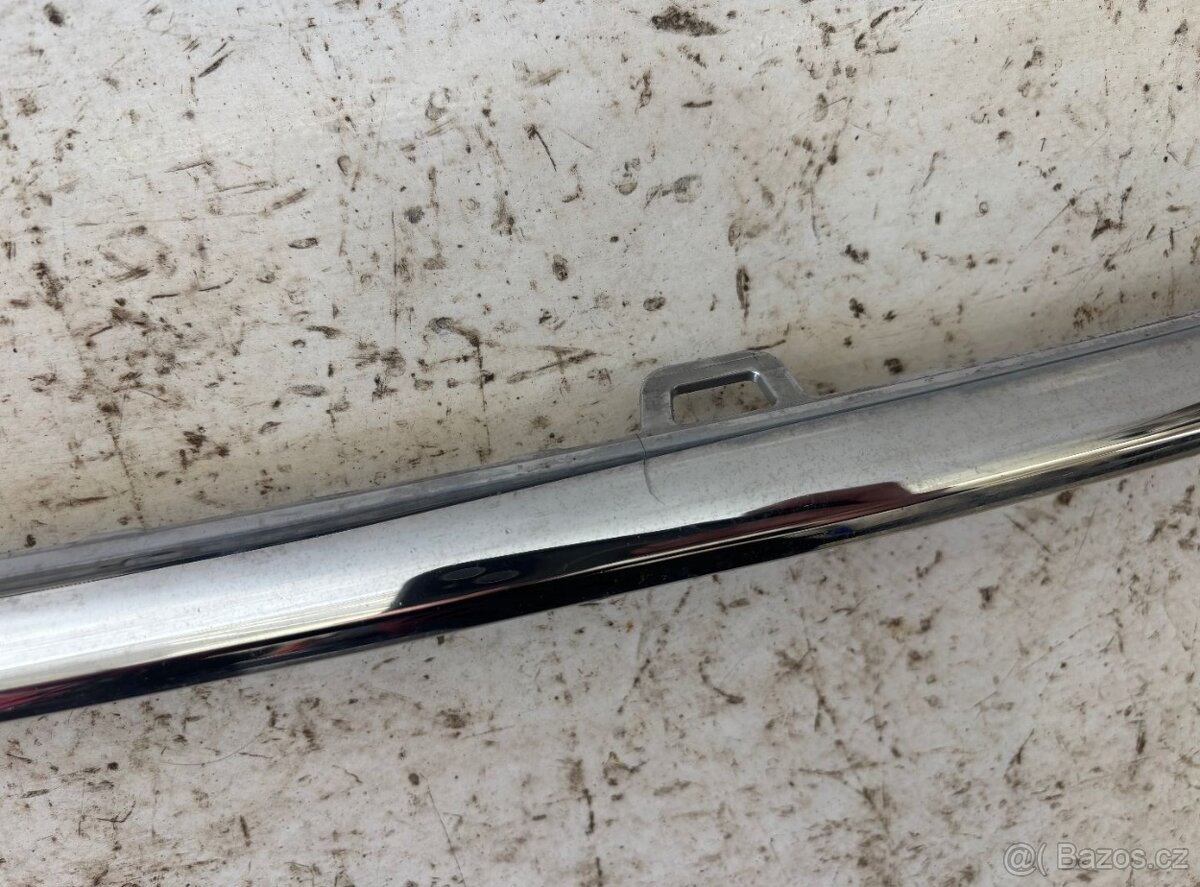 Chrom rámeček masky Škoda Octavia 4 - 5