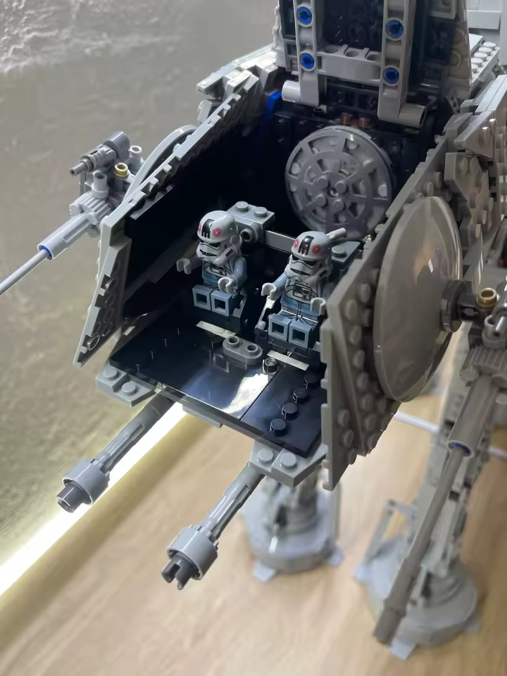 Star Wars AT-AT 75313 - 5