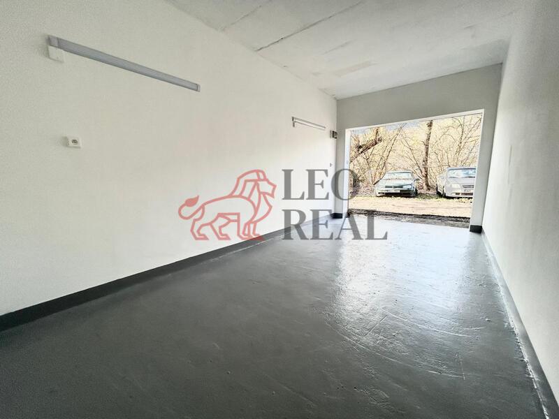 Prodej garáže 20 m2 - 5