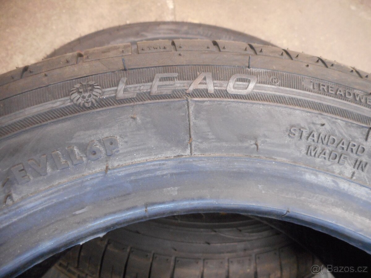 145/70R13 71T - 5