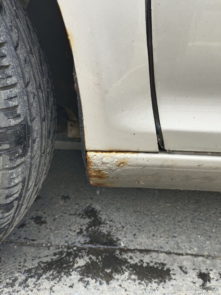 Škoda Octavia 2 1.6 TDI - 5