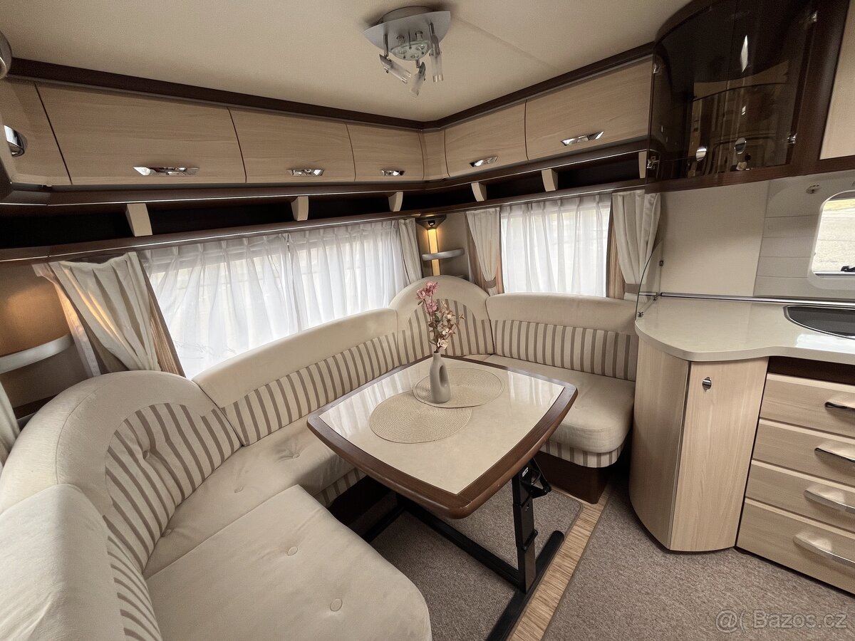 Prodám karavan HOBBY 560C - 5