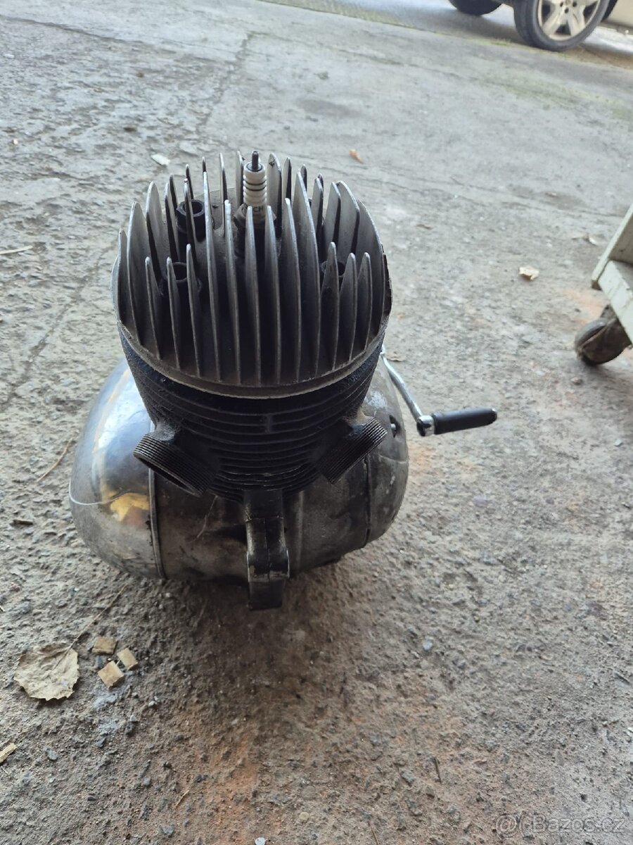 Motor Jawa 250/353 r.v. 1955. - 5