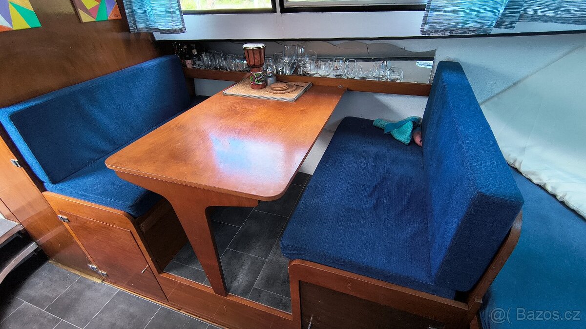 Ocelová kajutová loď 9m - 5