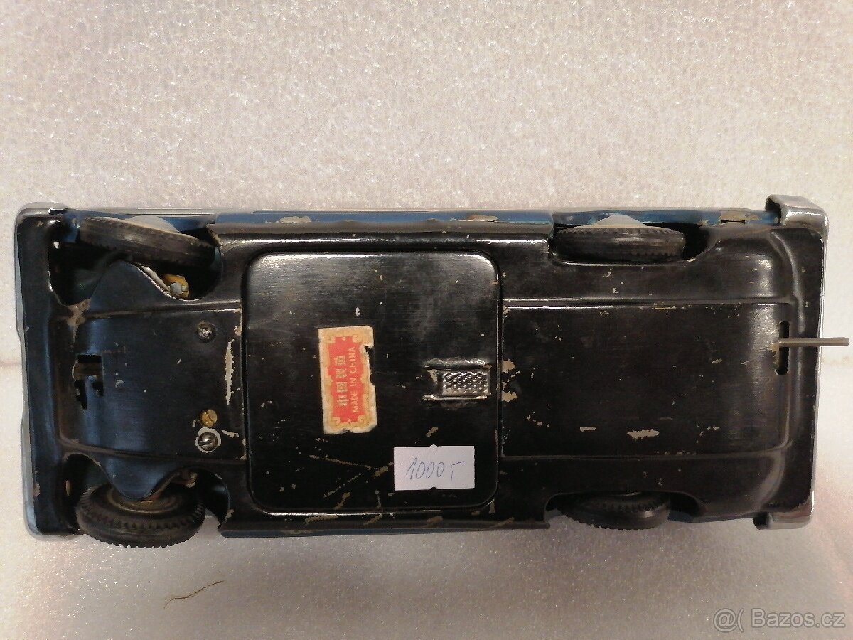 Retro Čínské auto na baterie. Ne Ites - 5