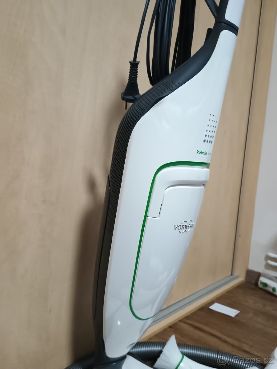 Vysavač Vorwerk VK200 - 5