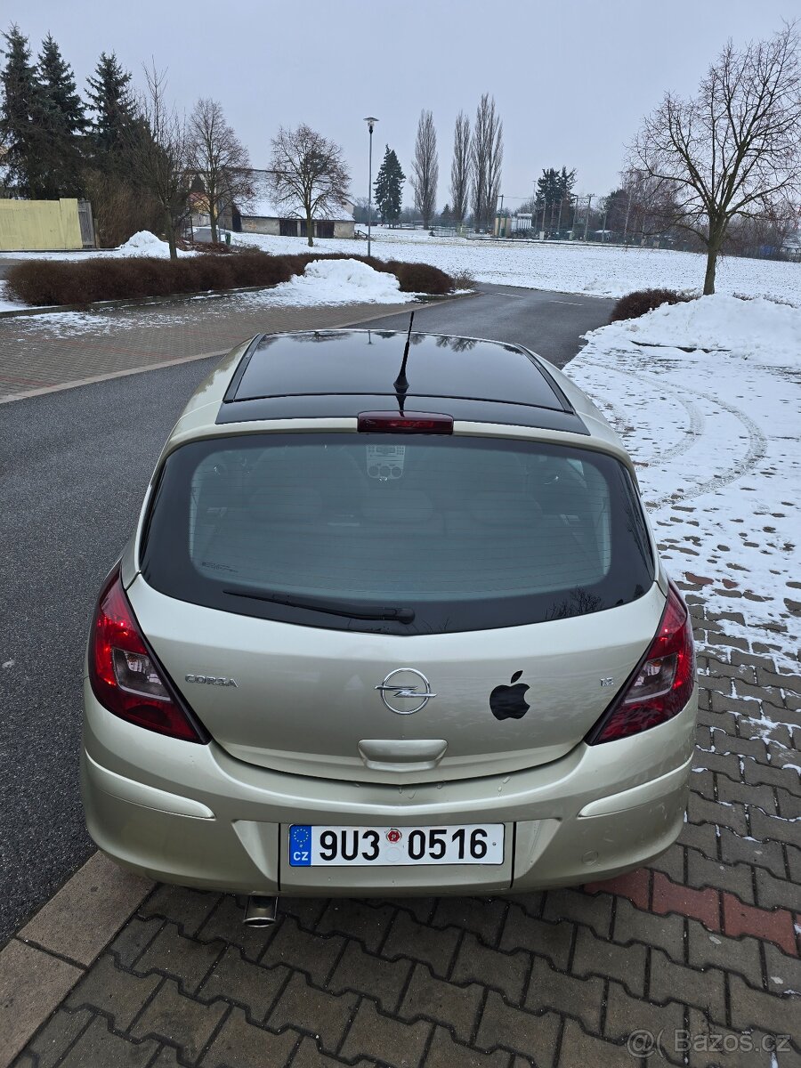 Corsa D 1.2 5dv. 59kW - 5