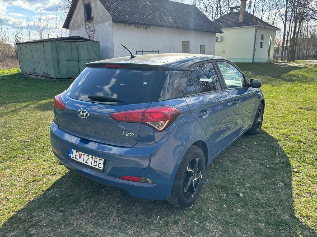 Hyundai i20 1.2i 16V Classic - 5