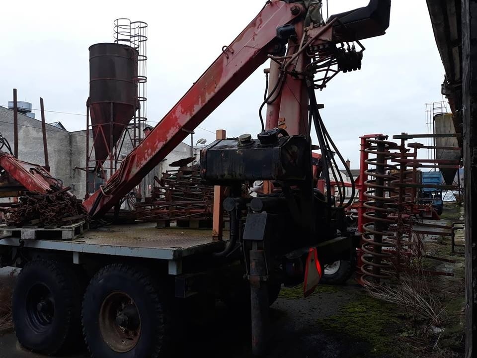 Traktorová vyvážečka s hydraulickou rukou - 5