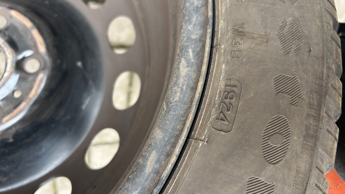 Zimní pneu Firestone winterhawk 4 205/55 R16 - 5