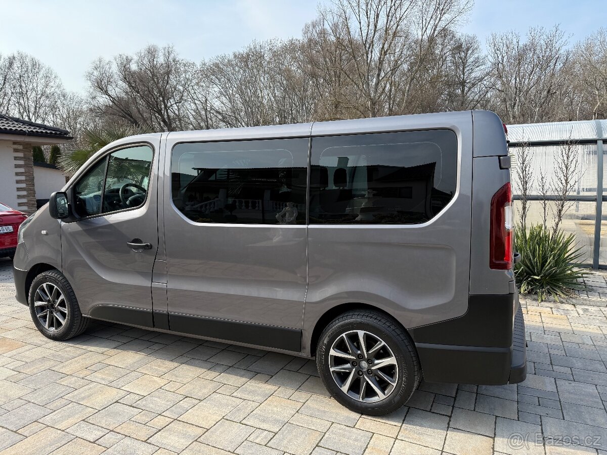 Renault Trafic 8-miestny | r. 2014 (model 2015) | TOP stav | - 5