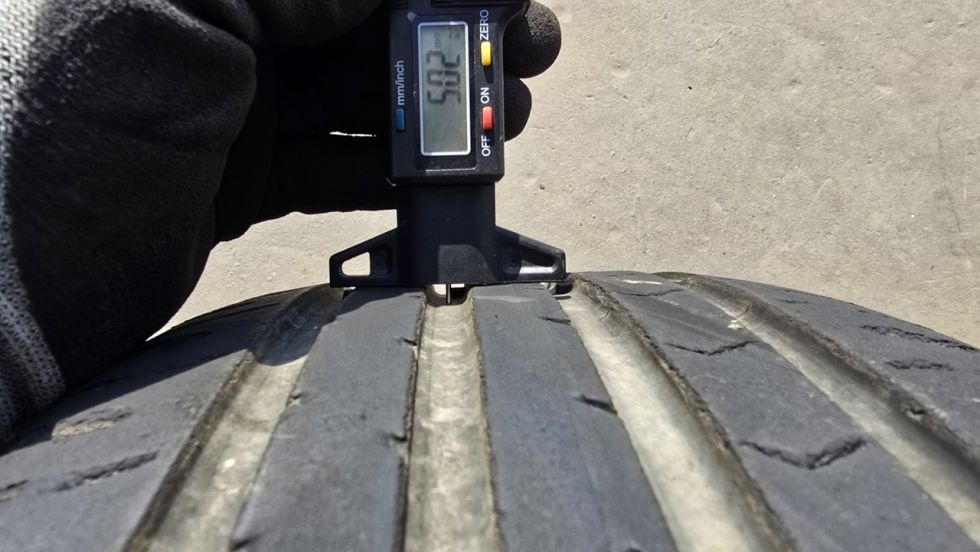 Letní pneu 205/60/16 Continental - 5