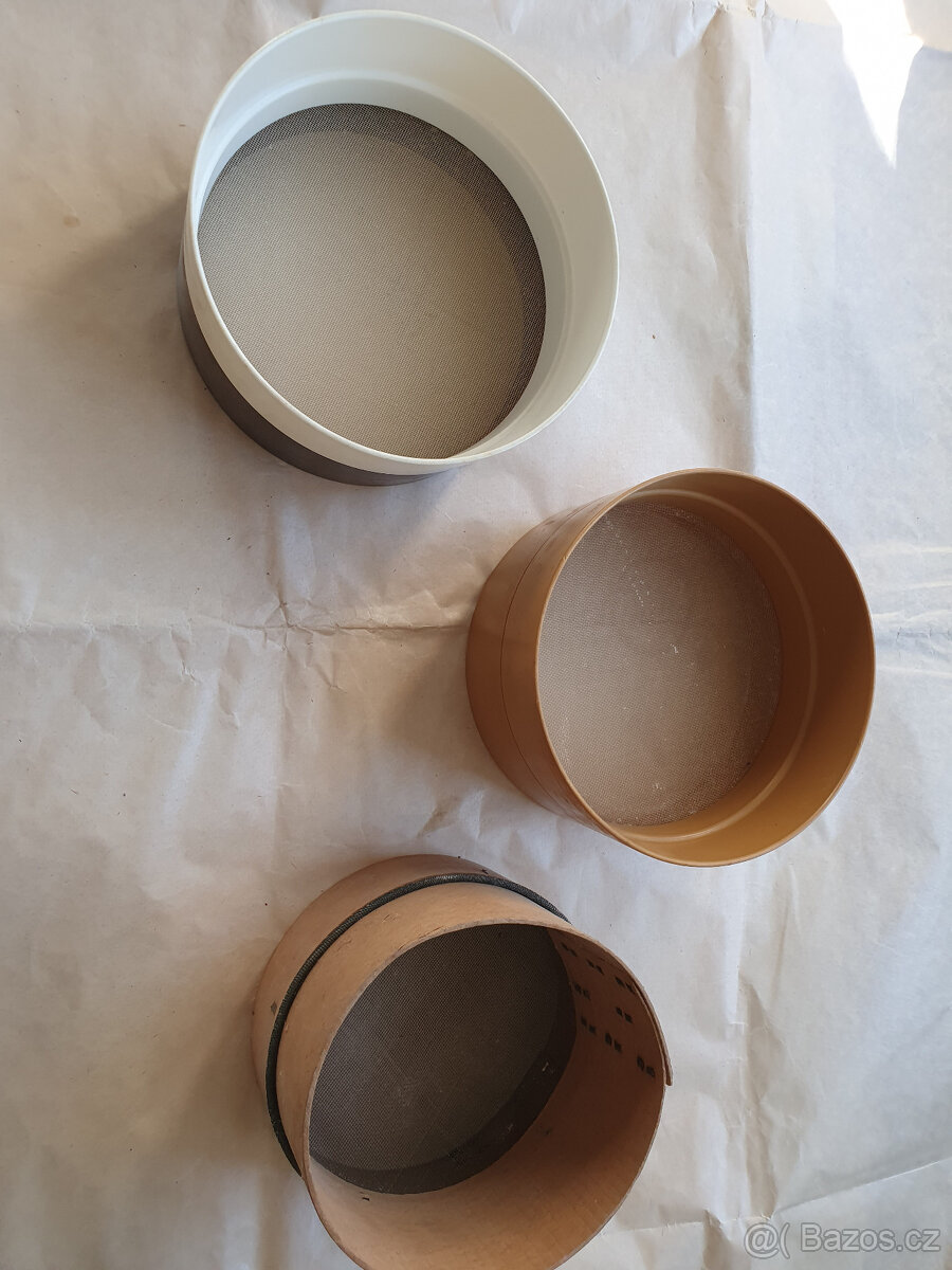 Kuchyšké pomůcky - 5