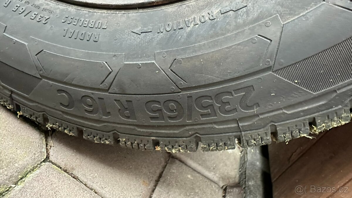 Prodám Zimní Pneu C 235/65 R16C, VanContact Winter, 4 ks - 5