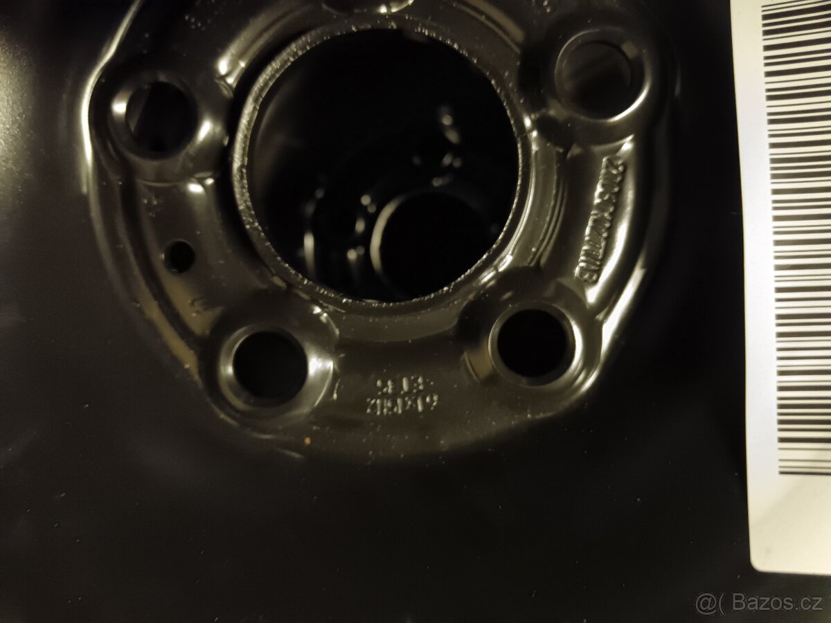 15" ORIGINAL SKODA SCALA r.v. 2019, rozteč 5x100 - 5