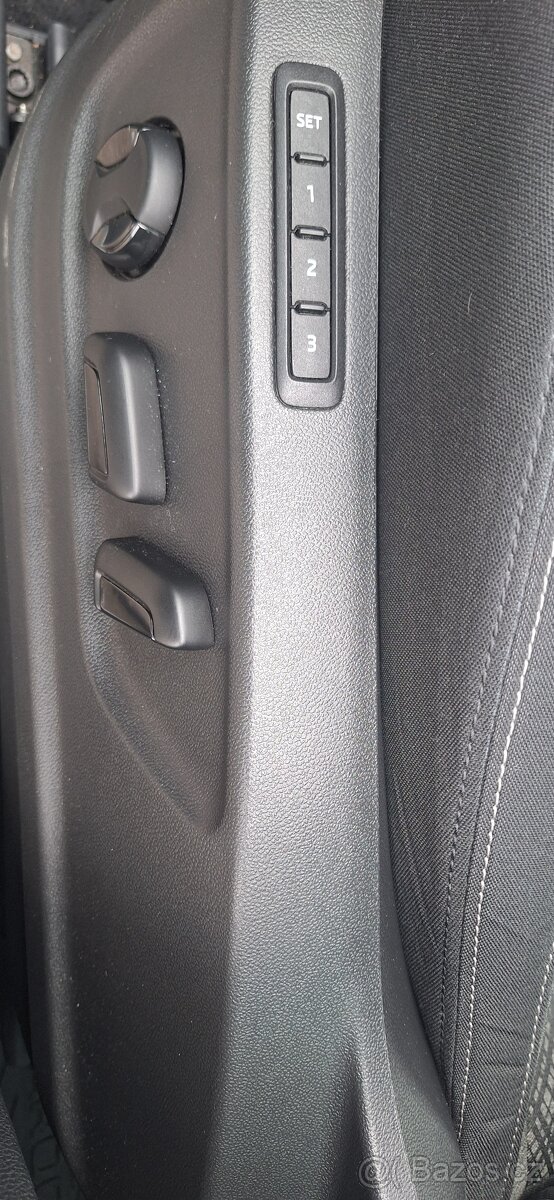 Škoda Karoq 2,0tdi 4x4 EXCLUSIVE 2024 - 5