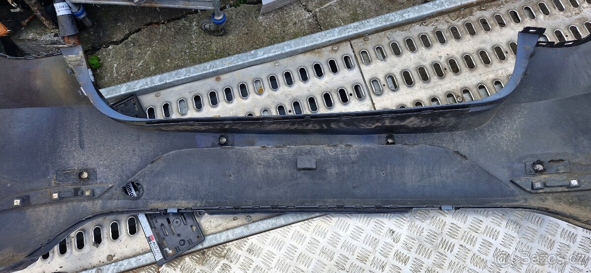 Zadni naraznik seat leon 5FE - 5