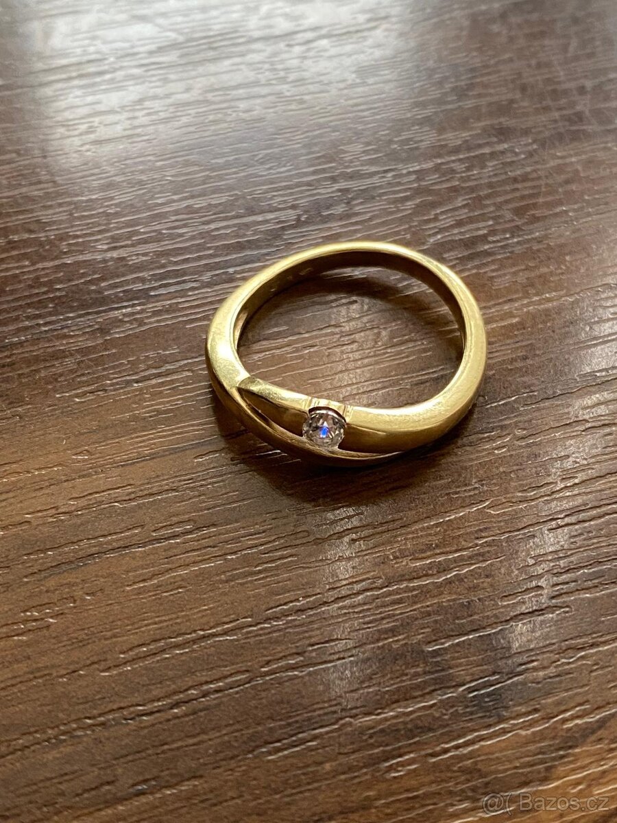Zlatý dámský prsten - 5