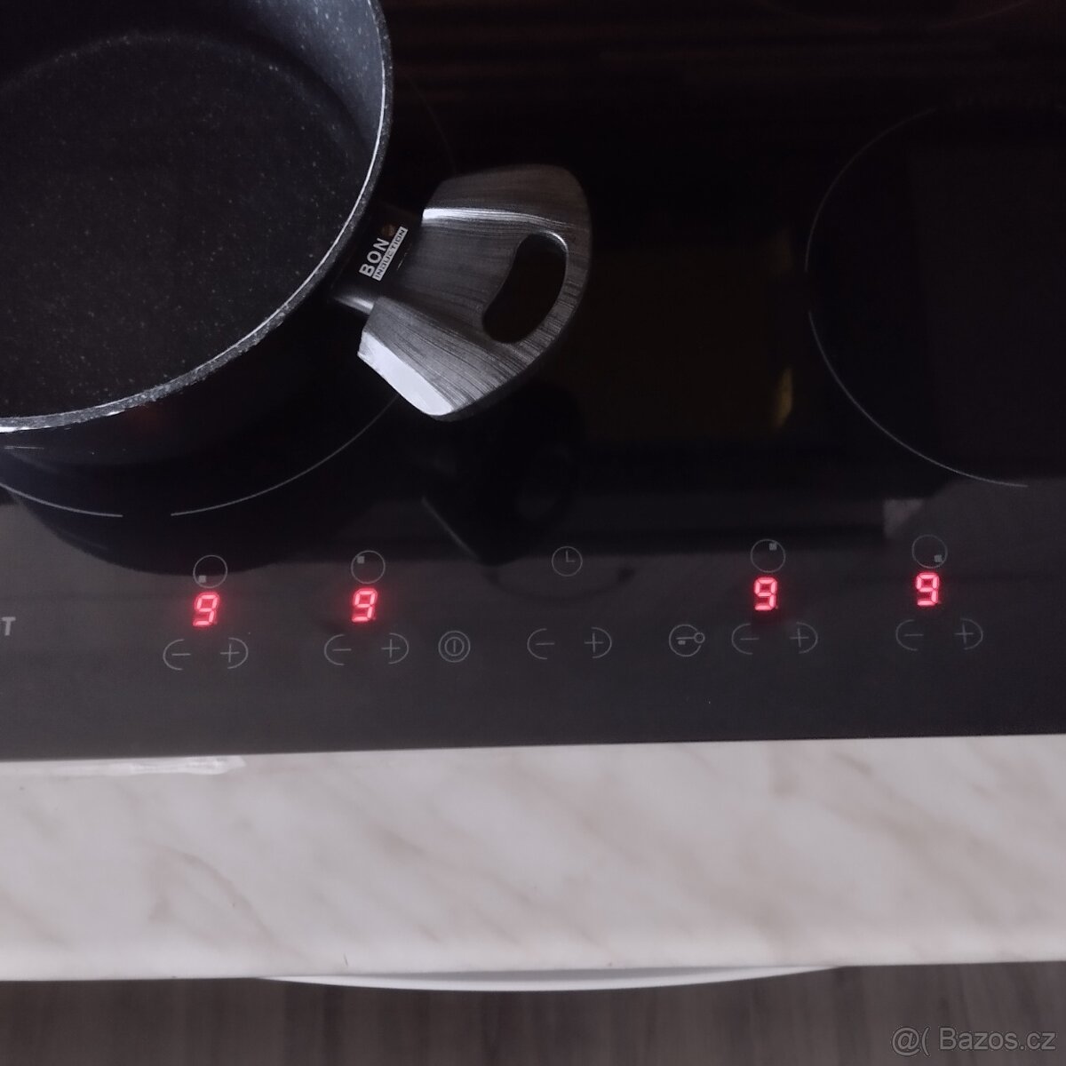 Indikační varná deska Indesit - 5