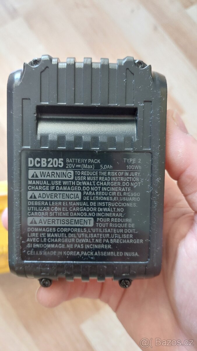 Dewalt baterky 5Ah - 5