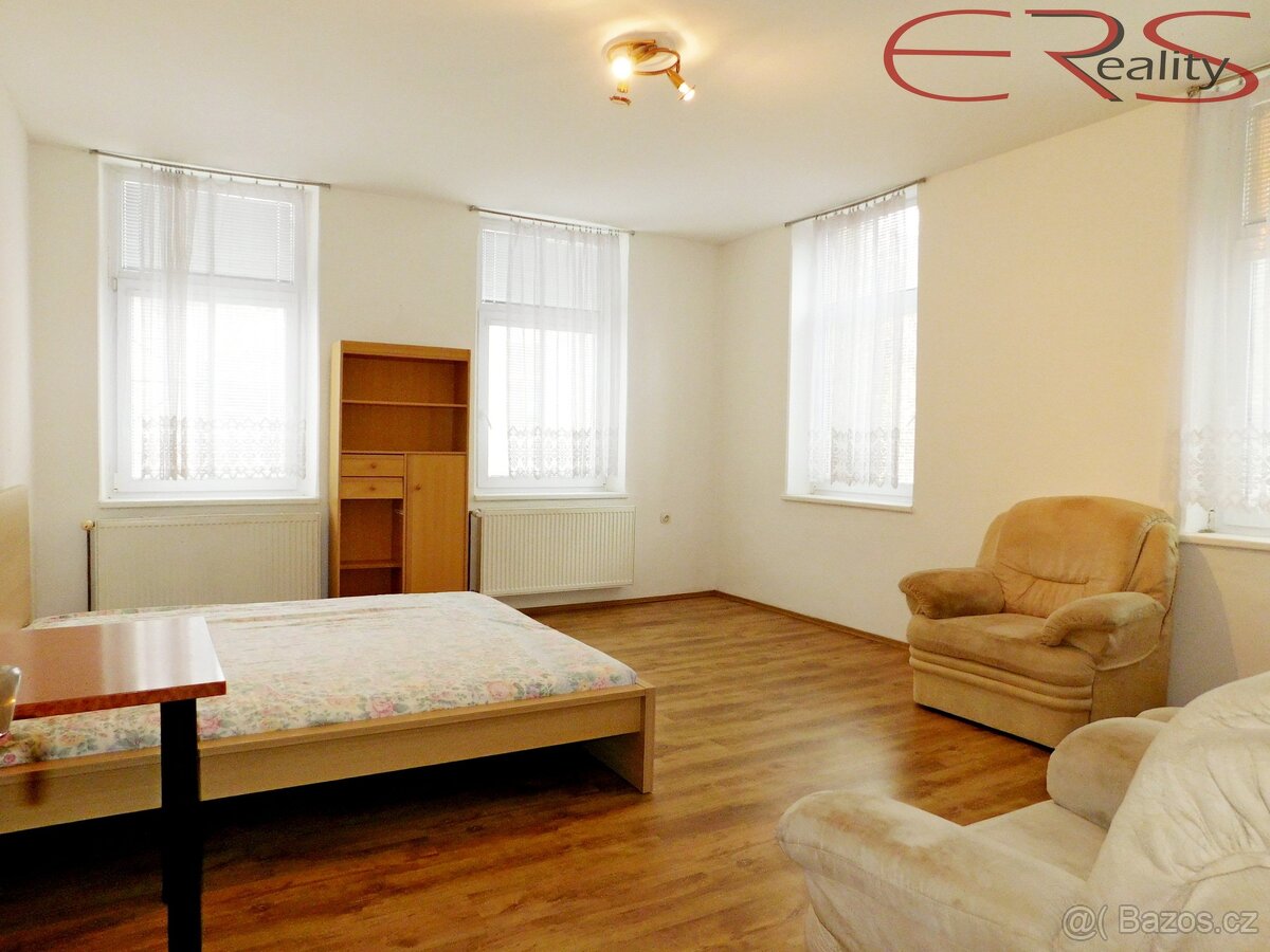 Pronájem bytu 2+1 70 m², Jablonec nad Nisou, ev.č. 00609 - 5