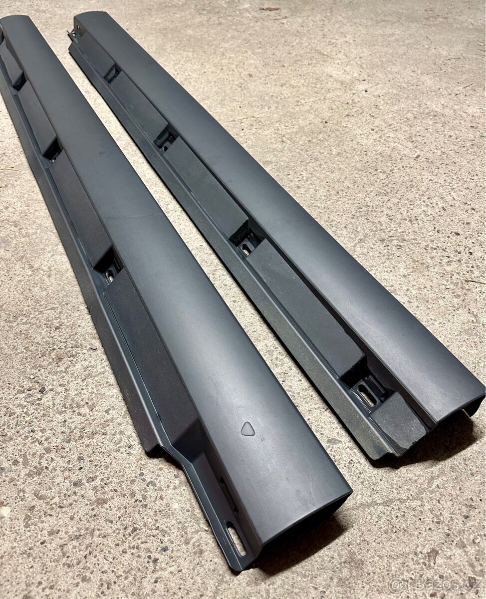 Kryt prahu Passat Alltrack B7 - 5