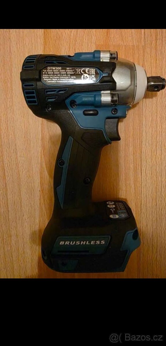 MAKITA RAZOVY UTAHOVAK - 5