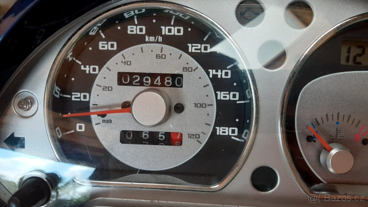 Piaggio Beverly 125 Tourer - 5