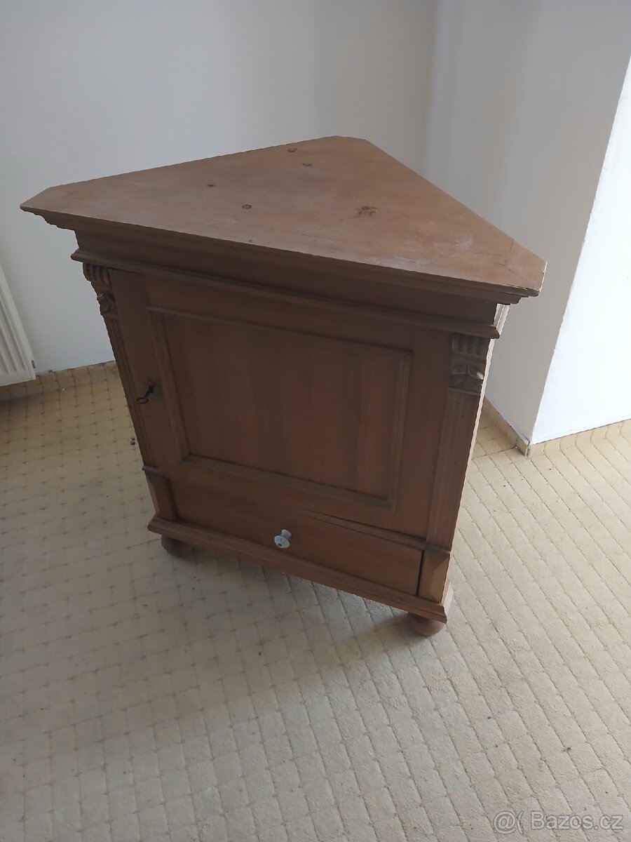 Prodam selský masivní nábytek - 5