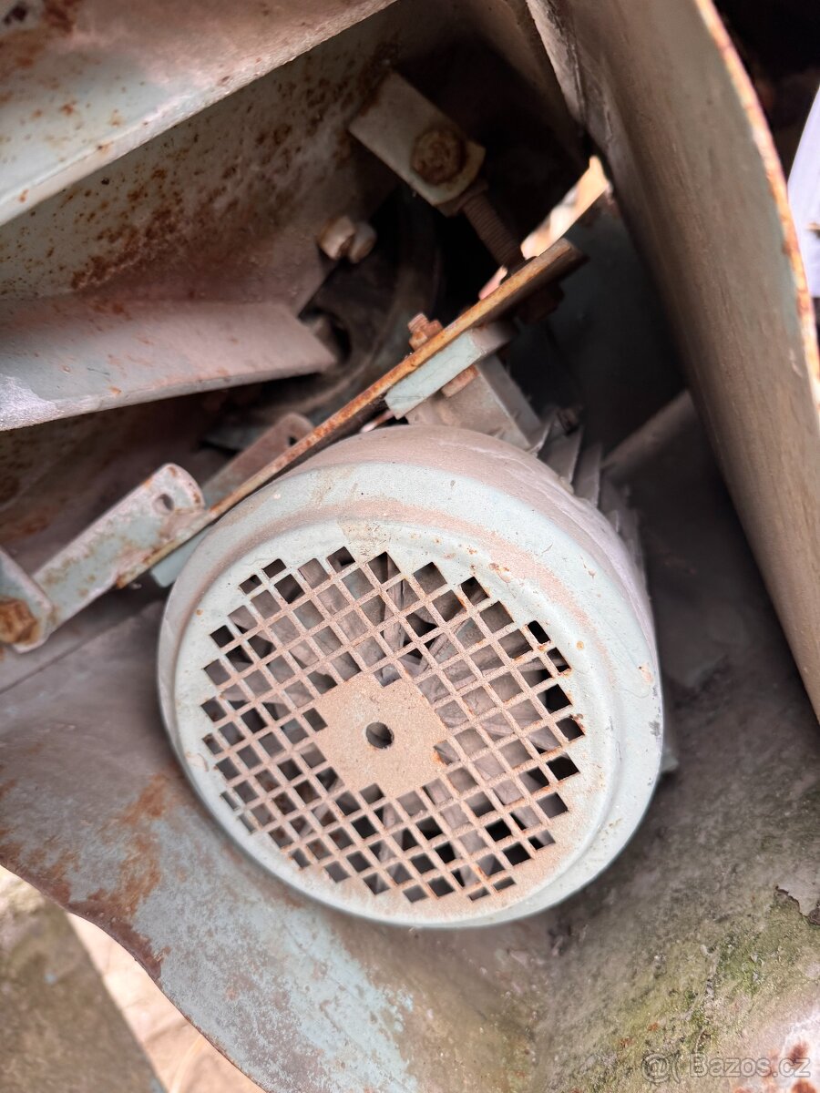 Stavební míchačka 380 V (5kolík) - 5