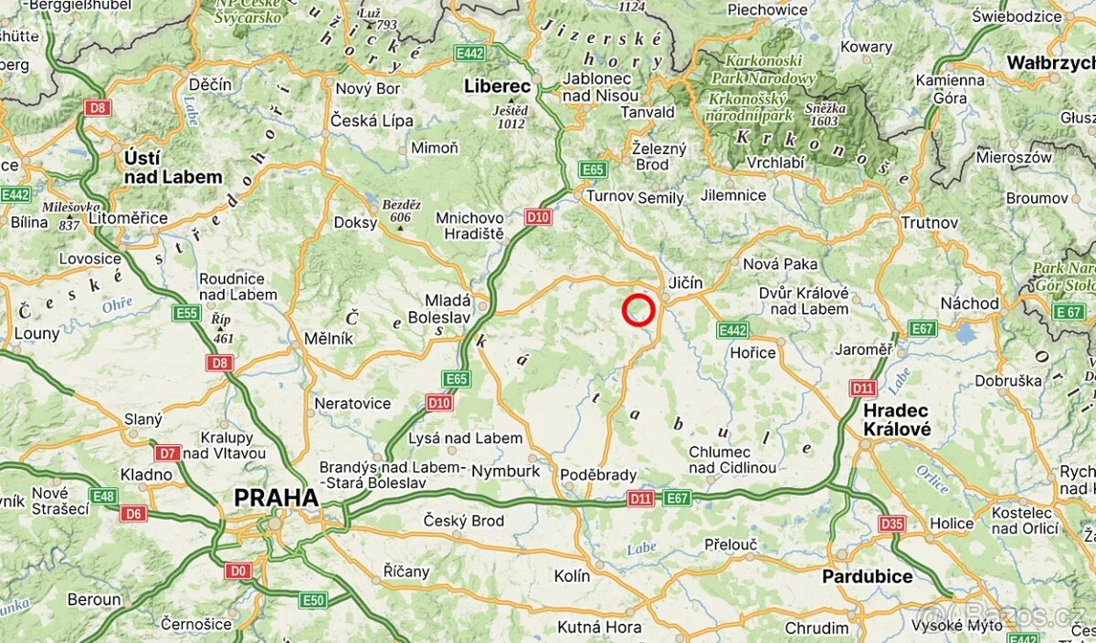 Stavební pozemek 1 400 m² na krásném místě u lesa - 5