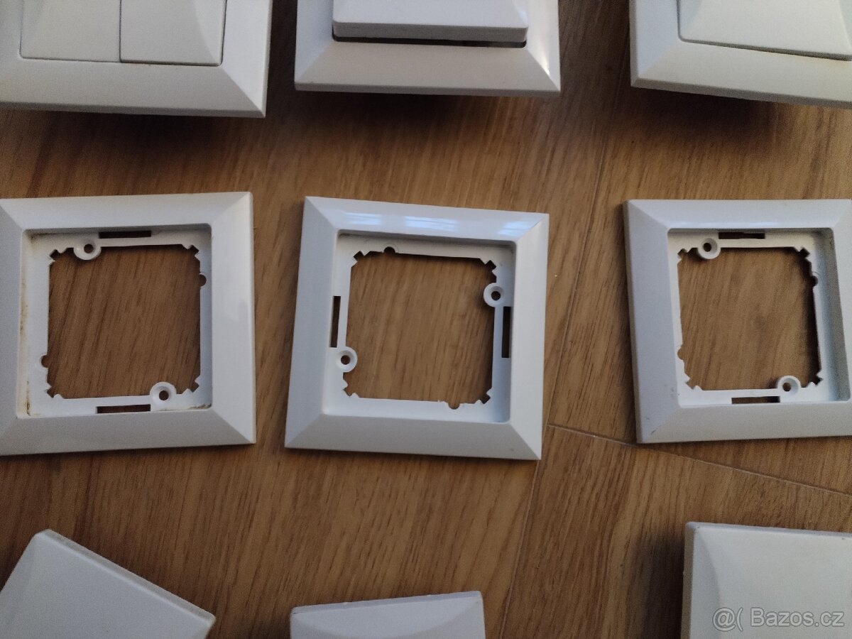 Vypínače, zásuvky, kryty vypinace - 5