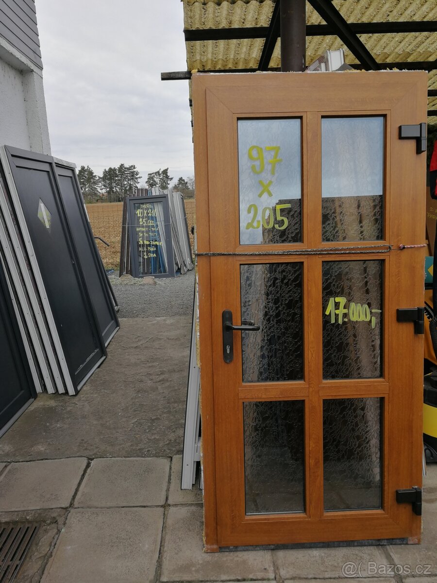 dveře vchodové použité - 5