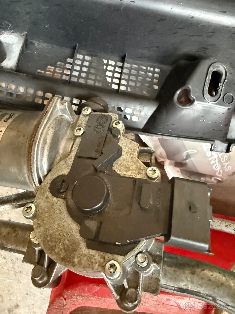 Master. Motor na stirace - 5