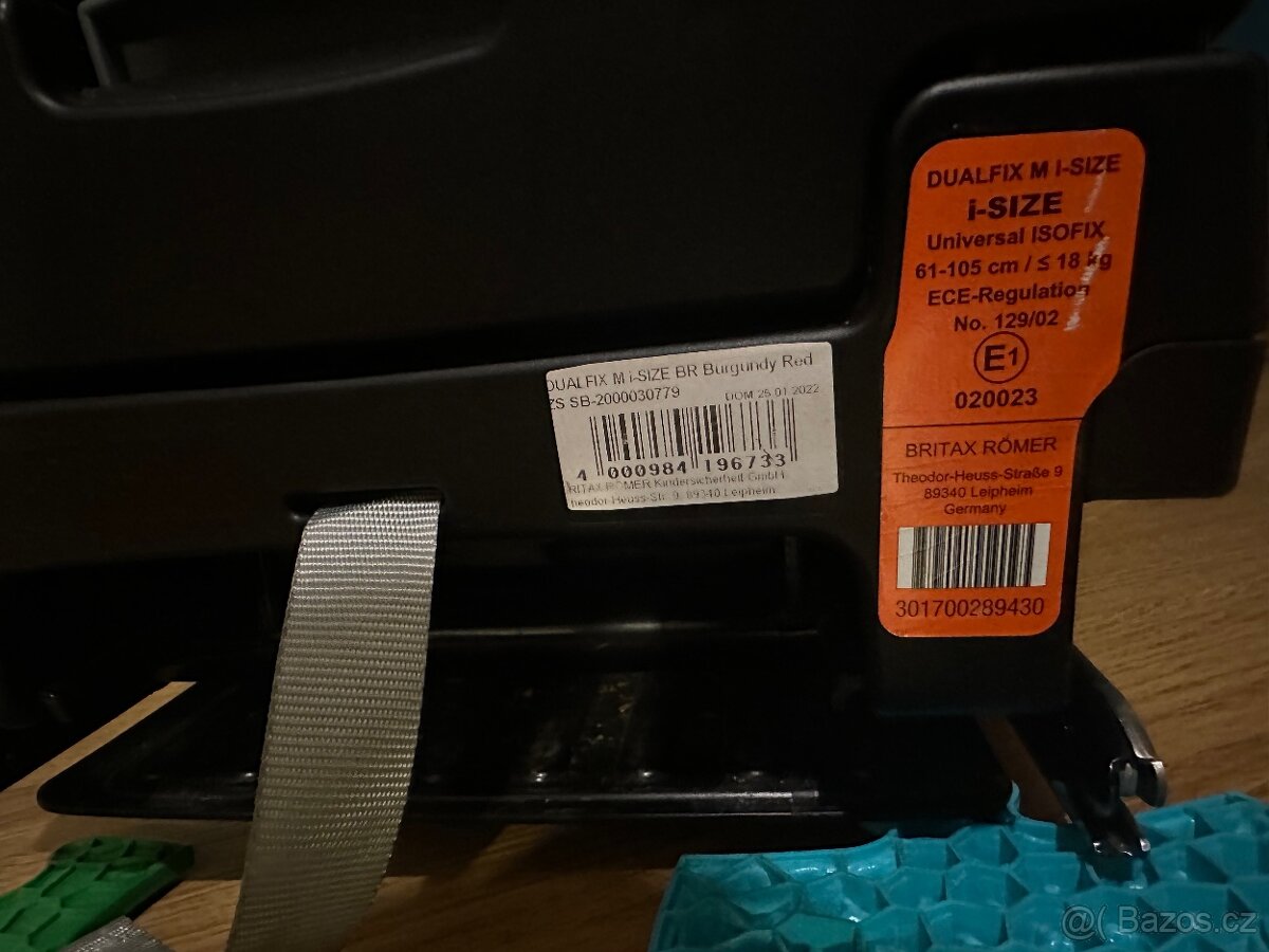 Autosedačka Britax Römer Dualfix M i-size burgundi 2022 - 5