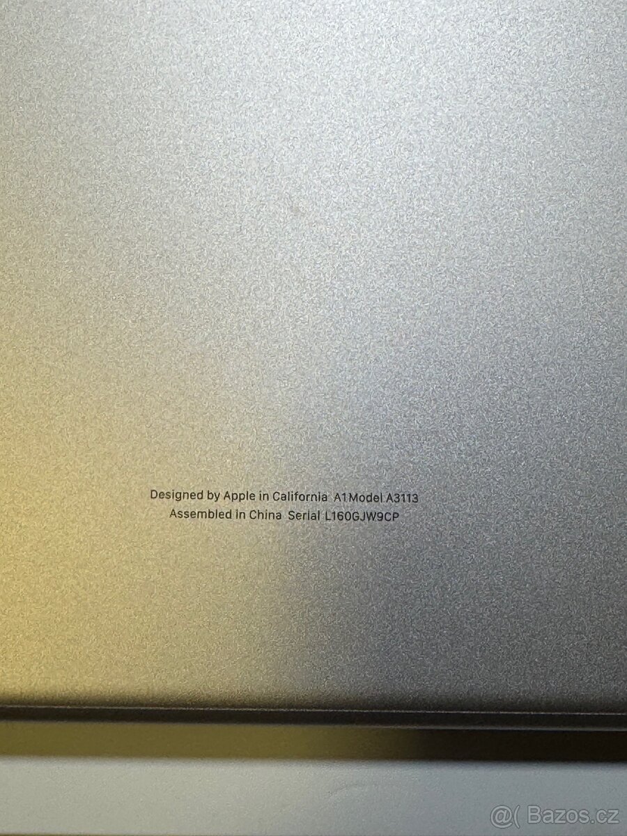Prodám MacBook Air 13″ m3 - 5